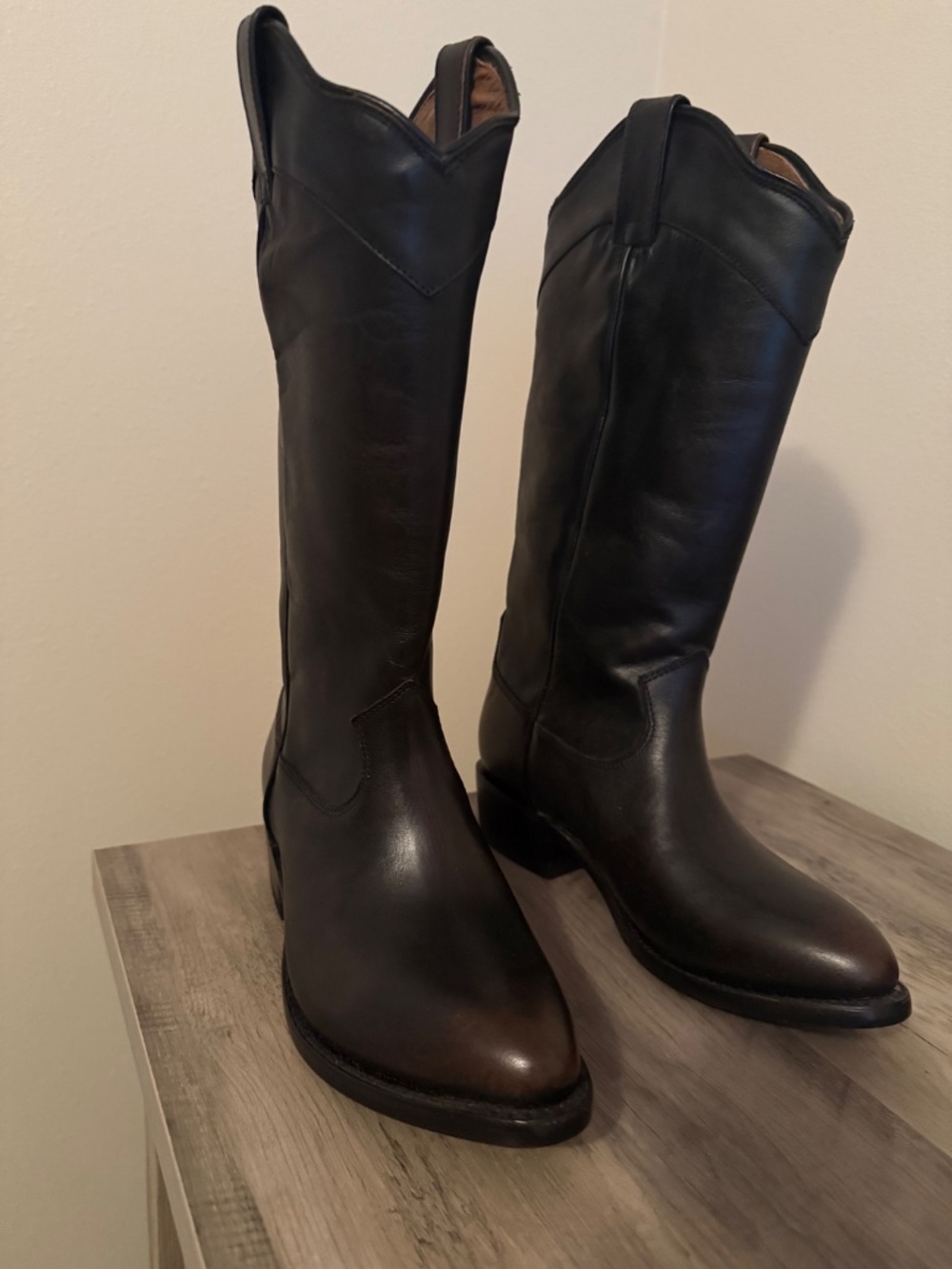 Frye Billy pull on western boots - Picture 5 of 8